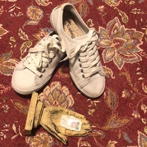 Margaritaville White Sneakers